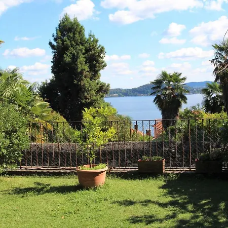 شقة Lo Scoiattolo By Interhome